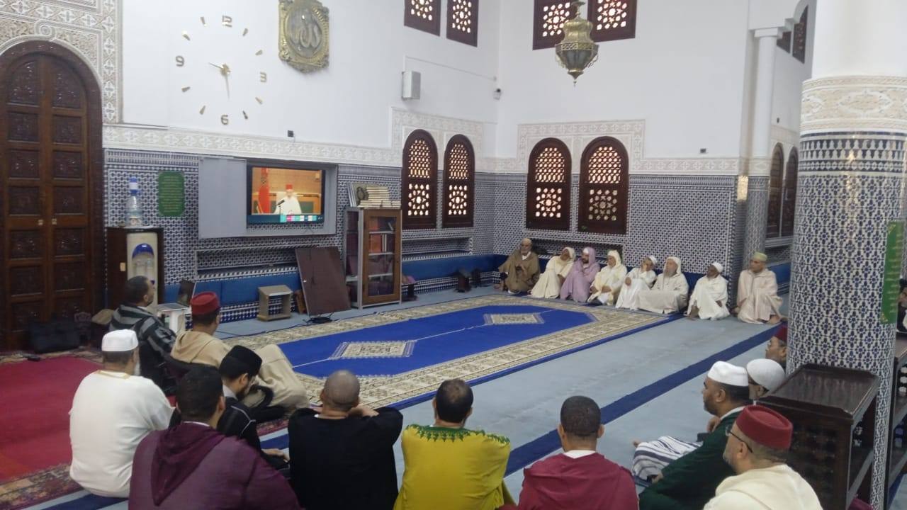 صور توثيقية للقاء الخاص بالاستماع إلى كلمة فضيلة السيد الأمين العام للمجلس العلمي الأعلى ب