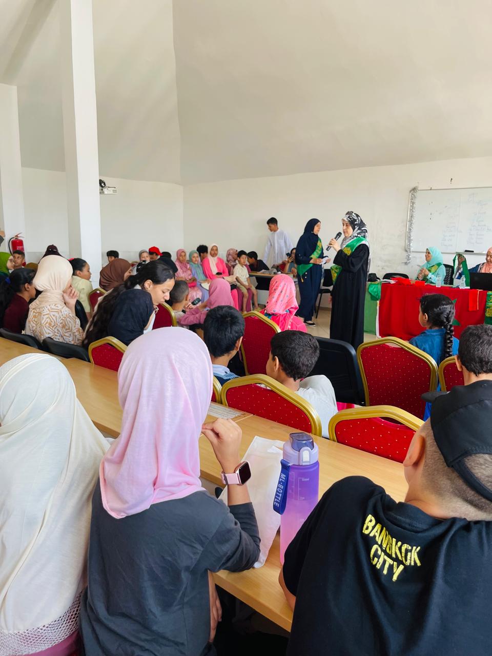 توفير فضاءات تربوية وترفيهية لفائدة الأطفال خلال العطلة الصيفية نظمت لجنة التواصل والعمل ا