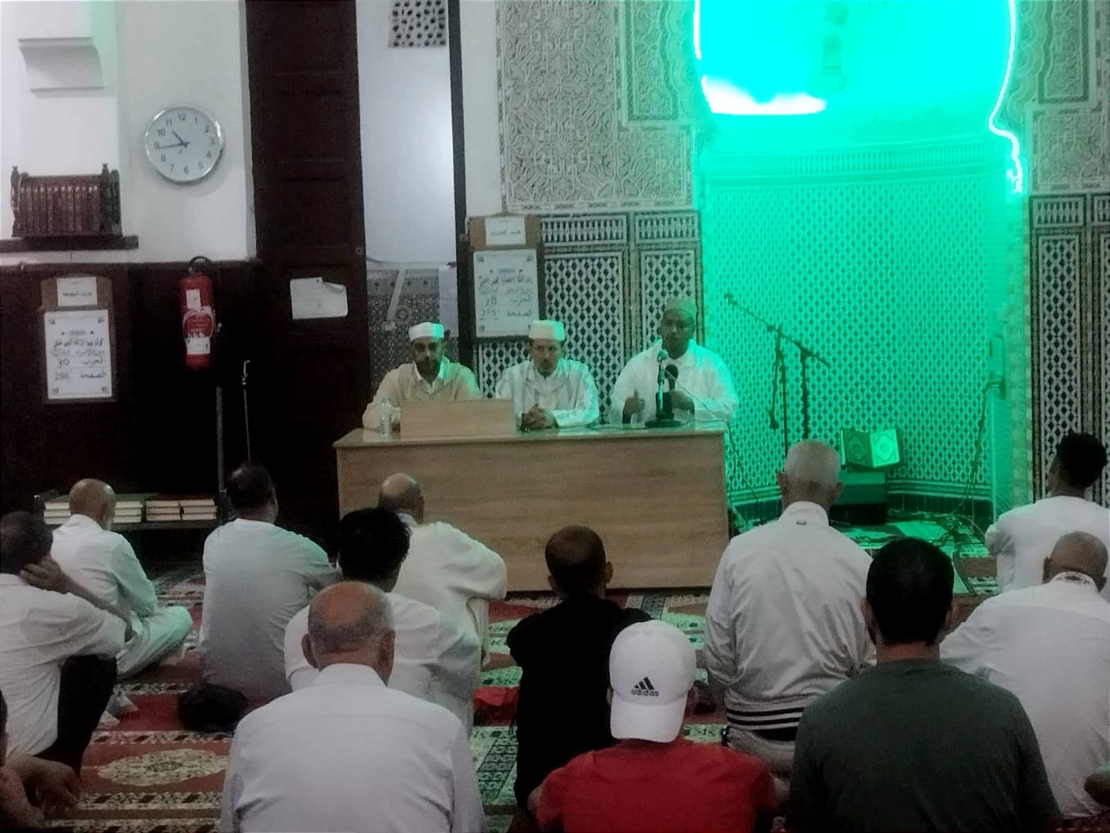 صور من الندوة العلمية بمسجد المملكة العربية السعودية بعنوان "فضل الصلاة على النبي صلى الله