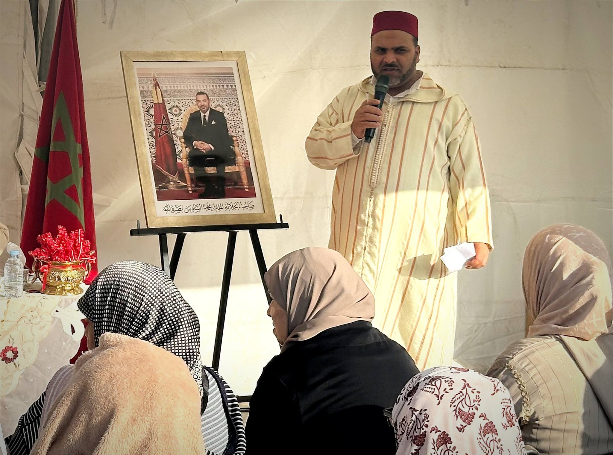في أجواء يوم الجمعة المبارك، حيث تتعانق نفحات الإيمان مع معاني الاجتماع والتراحم، واصلت ال