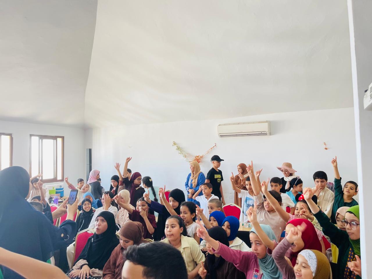 توفير فضاءات تربوية وترفيهية لفائدة الأطفال خلال العطلة الصيفية نظمت لجنة التواصل والعمل ا