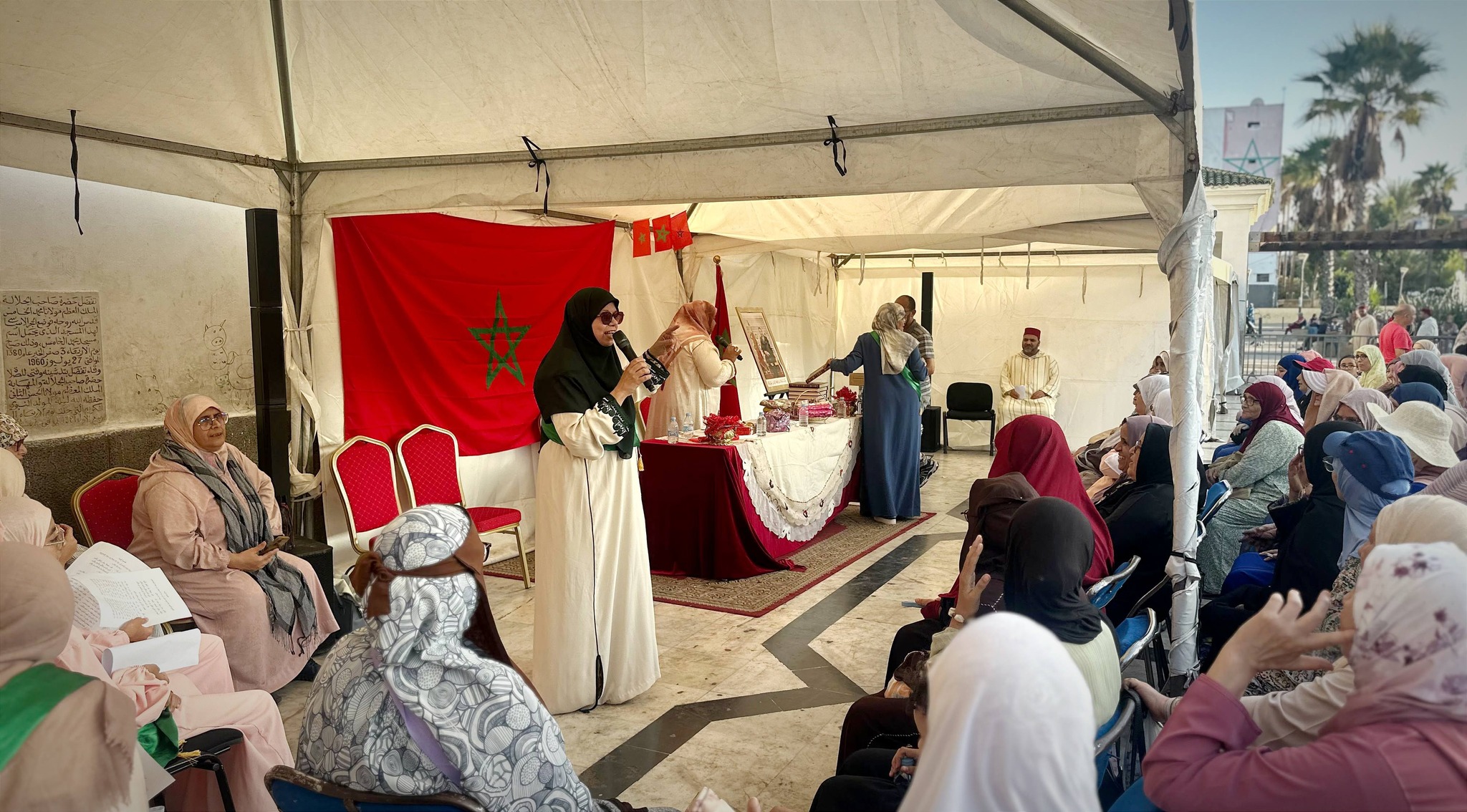 في أجواء يوم الجمعة المبارك، حيث تتعانق نفحات الإيمان مع معاني الاجتماع والتراحم، واصلت ال