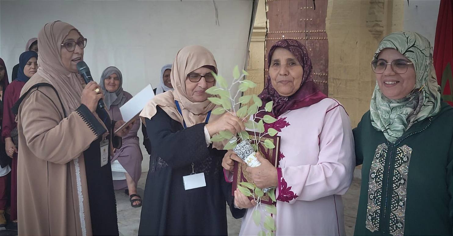 في مشهد جمع بين إشعاع الرسالة النبوية ونبل المعرفة، وبين التربية على القيم والانفتاح على ع
